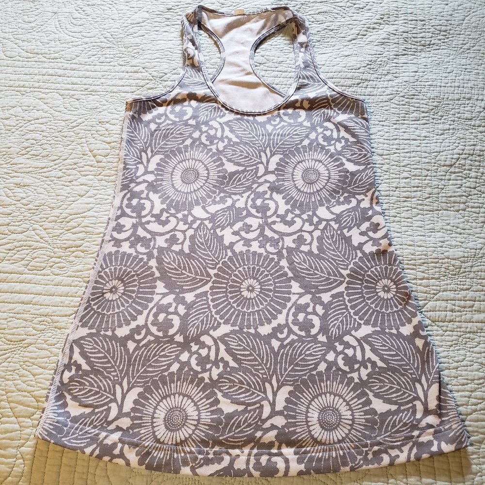 White/Grey LULULEMON Tank Top Size 6